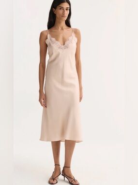 Satin Lace-Trim Slip Dress in Rose. Size: 34.